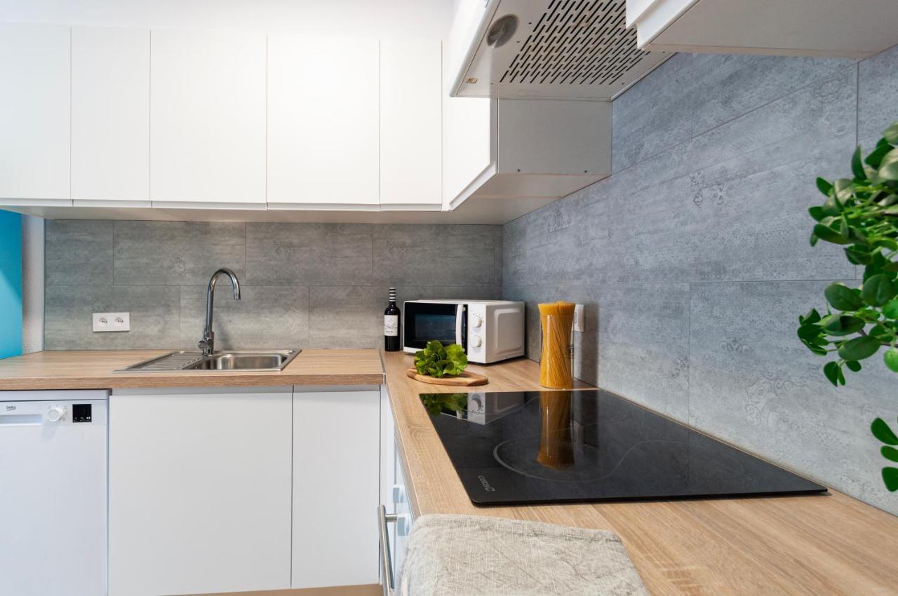 Apartamento Con Terraza Y Vistas Al Canal By Insidehome إمبوريابرافا المظهر الخارجي الصورة